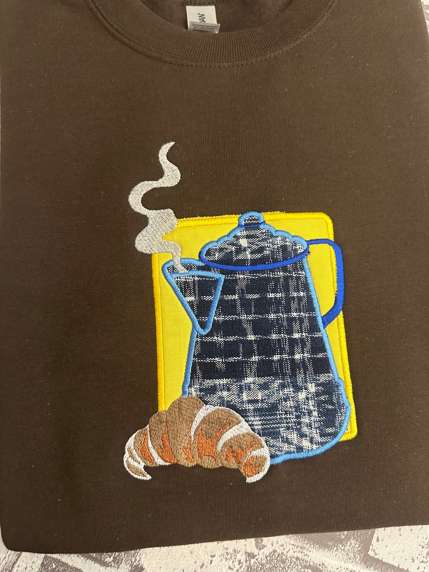 CAFE CON PAN SWEATSHIRT